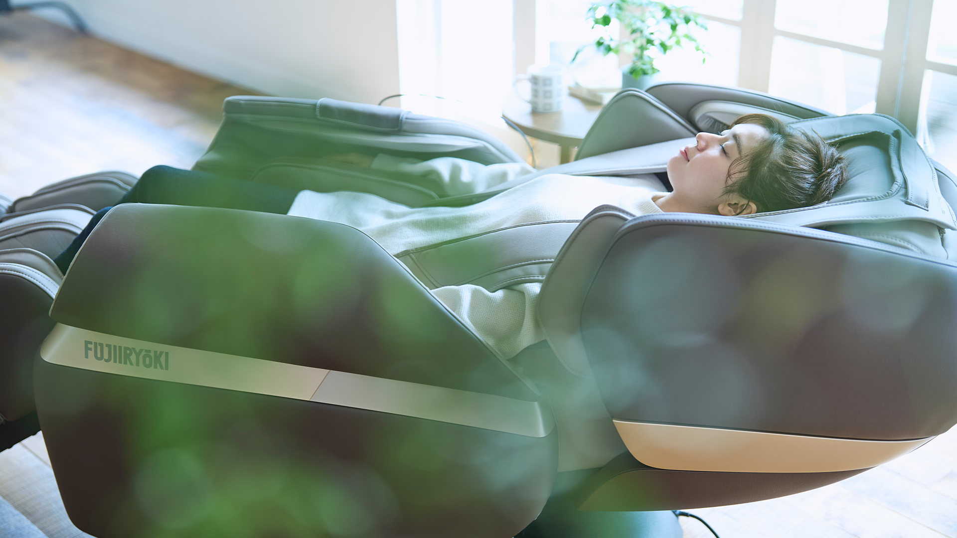 Fujiiryoki Calm Plus Massage Chair