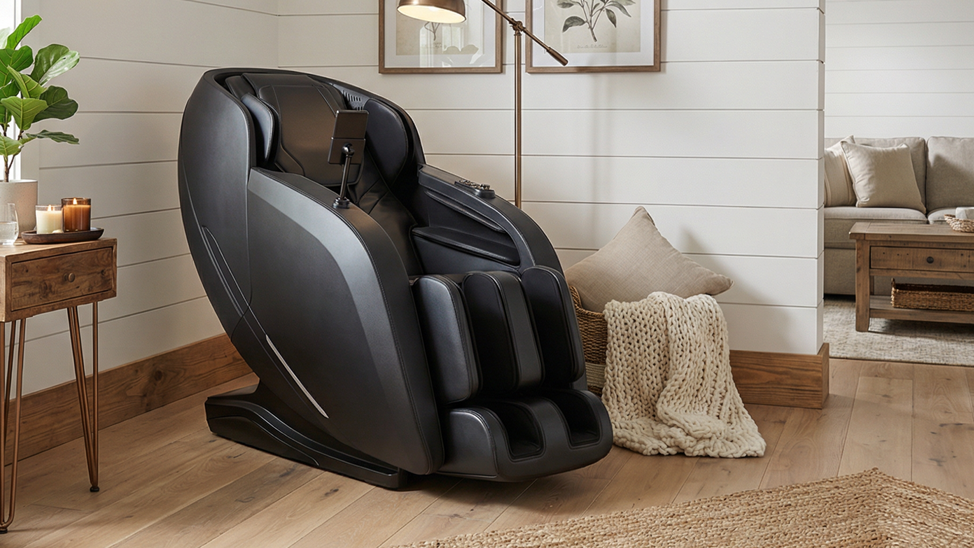 Fujiiryoki J POD massage chair in Carbon and Cafe color options