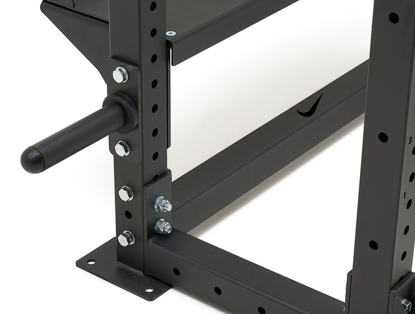 Integrated weight horns on the Nike Half Rack