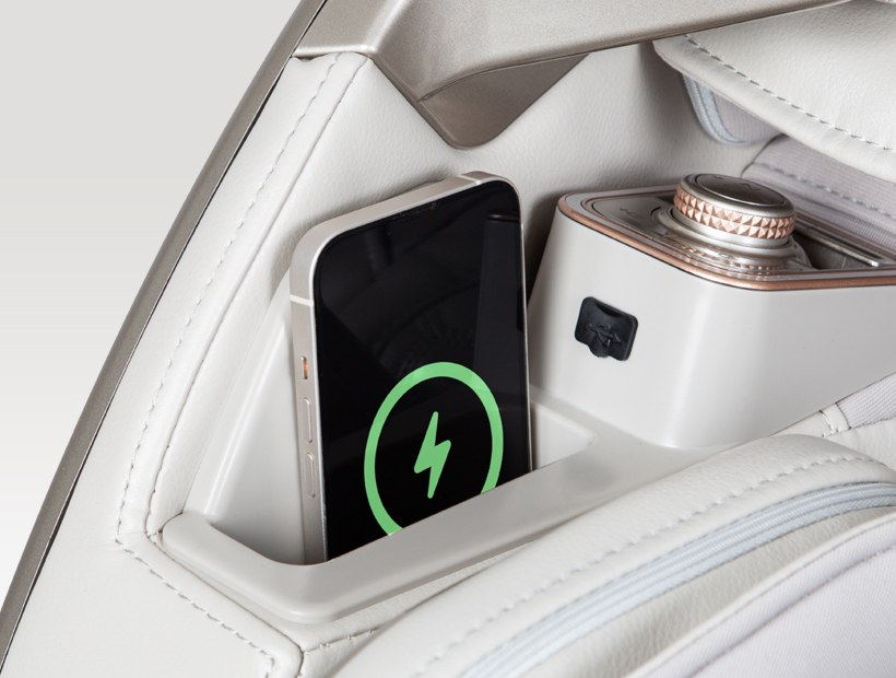 Wireless charging pad on Osaki Sapphire