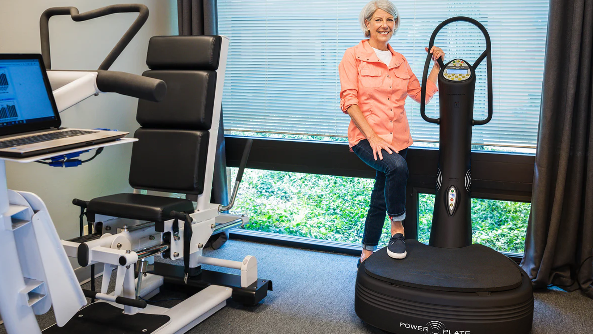 Woman using Power Plate Pro5