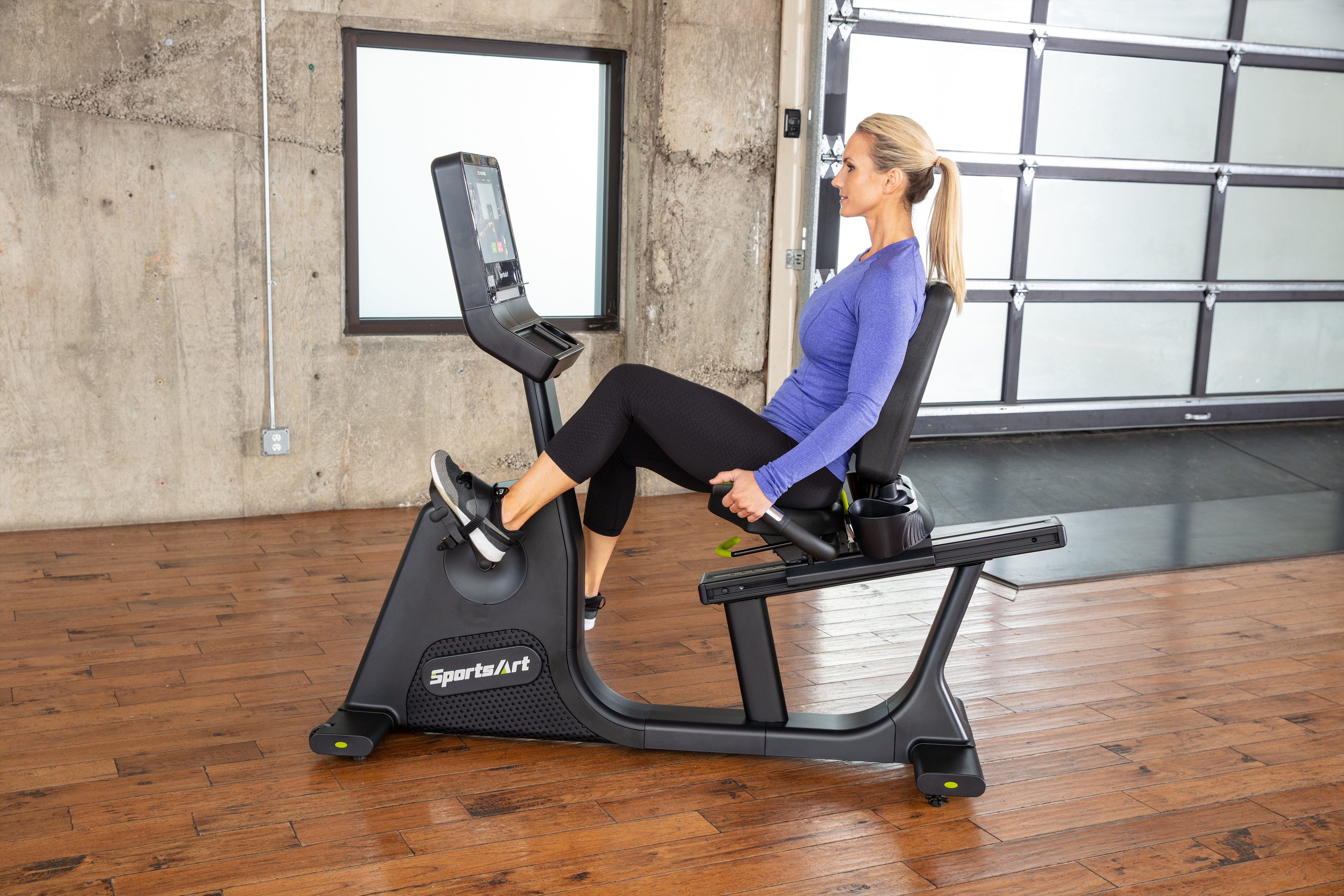 SportsArt C574R Recumbent Bike
