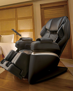 Kurodo massage chair