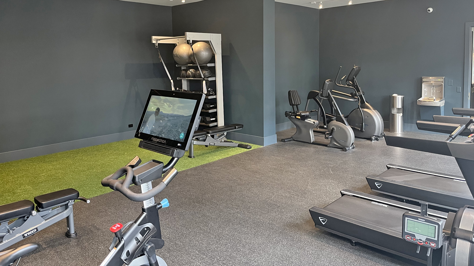 Vintage Apartments Gym