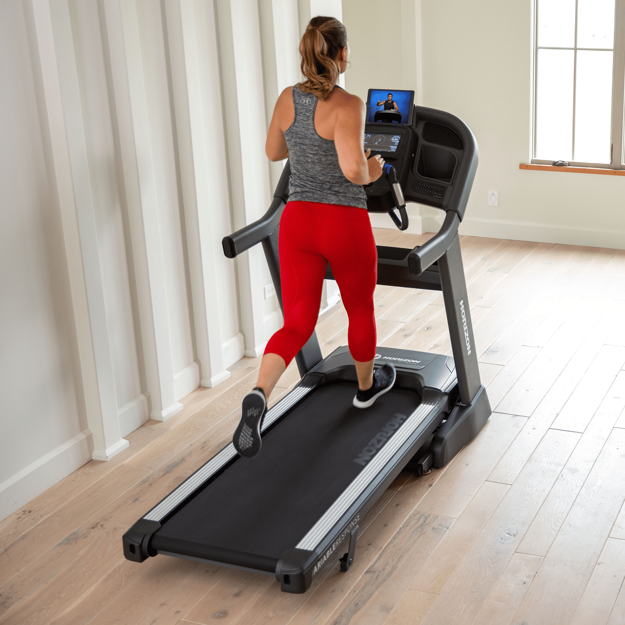 Horizon 7.8 AT Treadmill