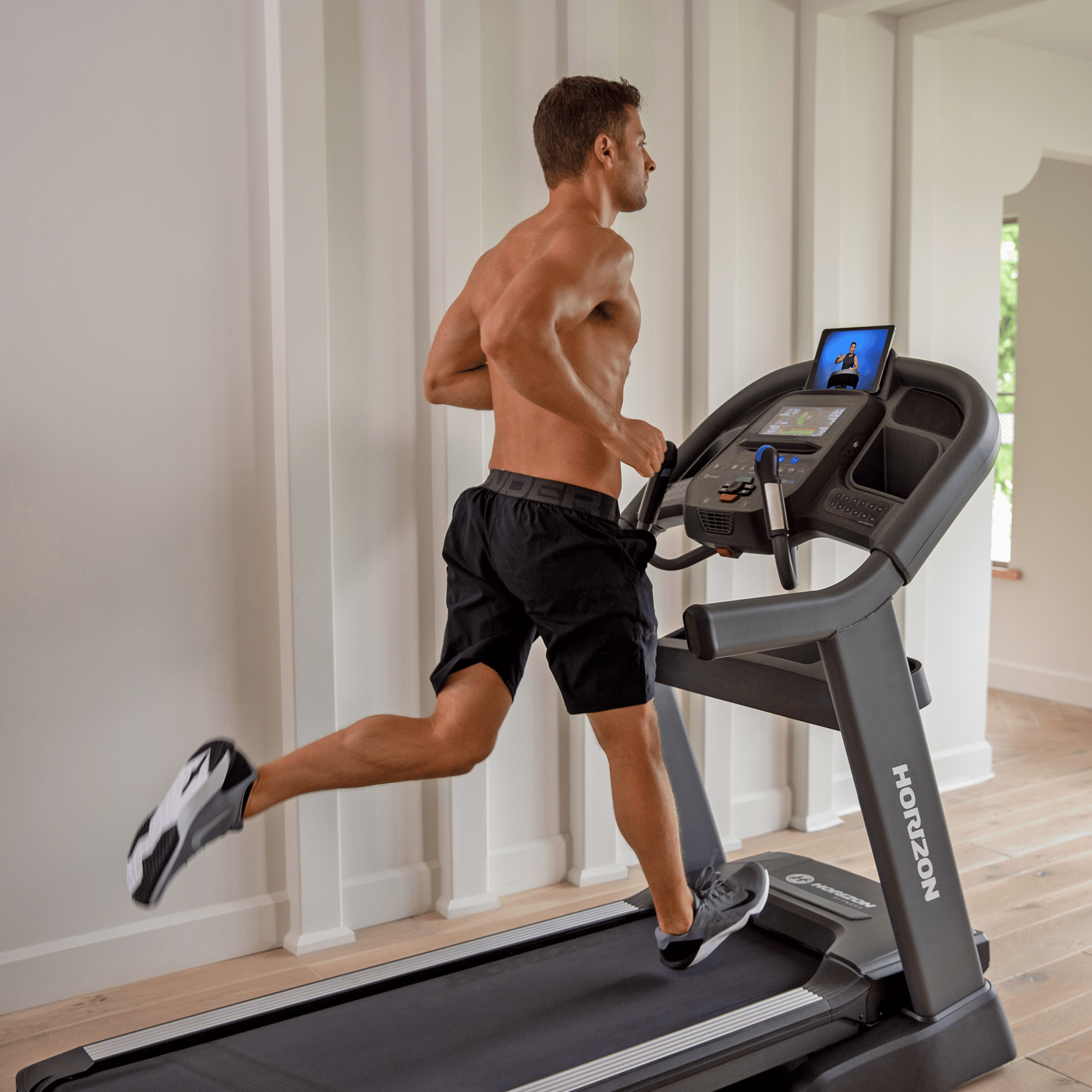 Horizon 7.8 AT Treadmill