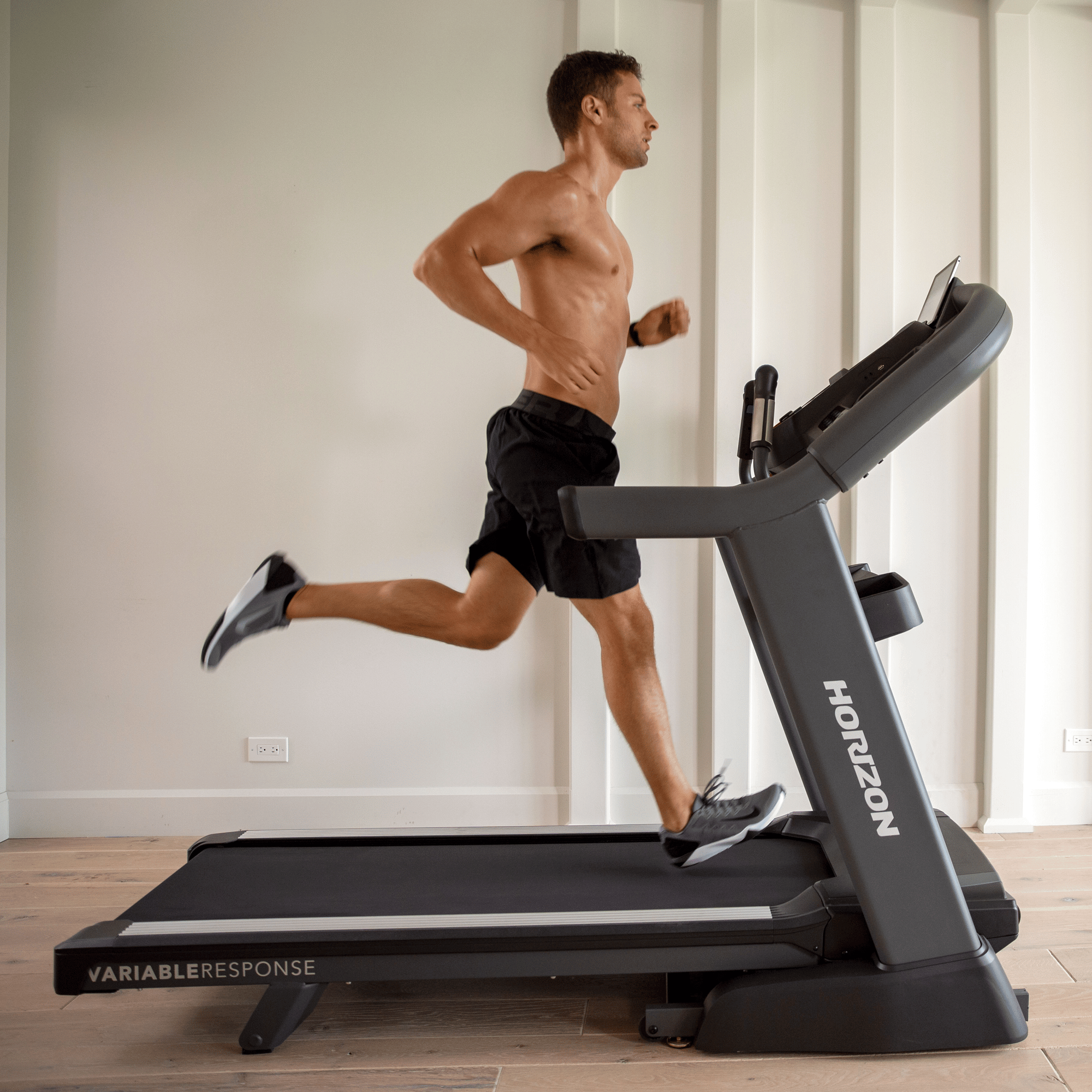 Horizon 7.8 AT Treadmill Horizon 7.8 AT Treadmill