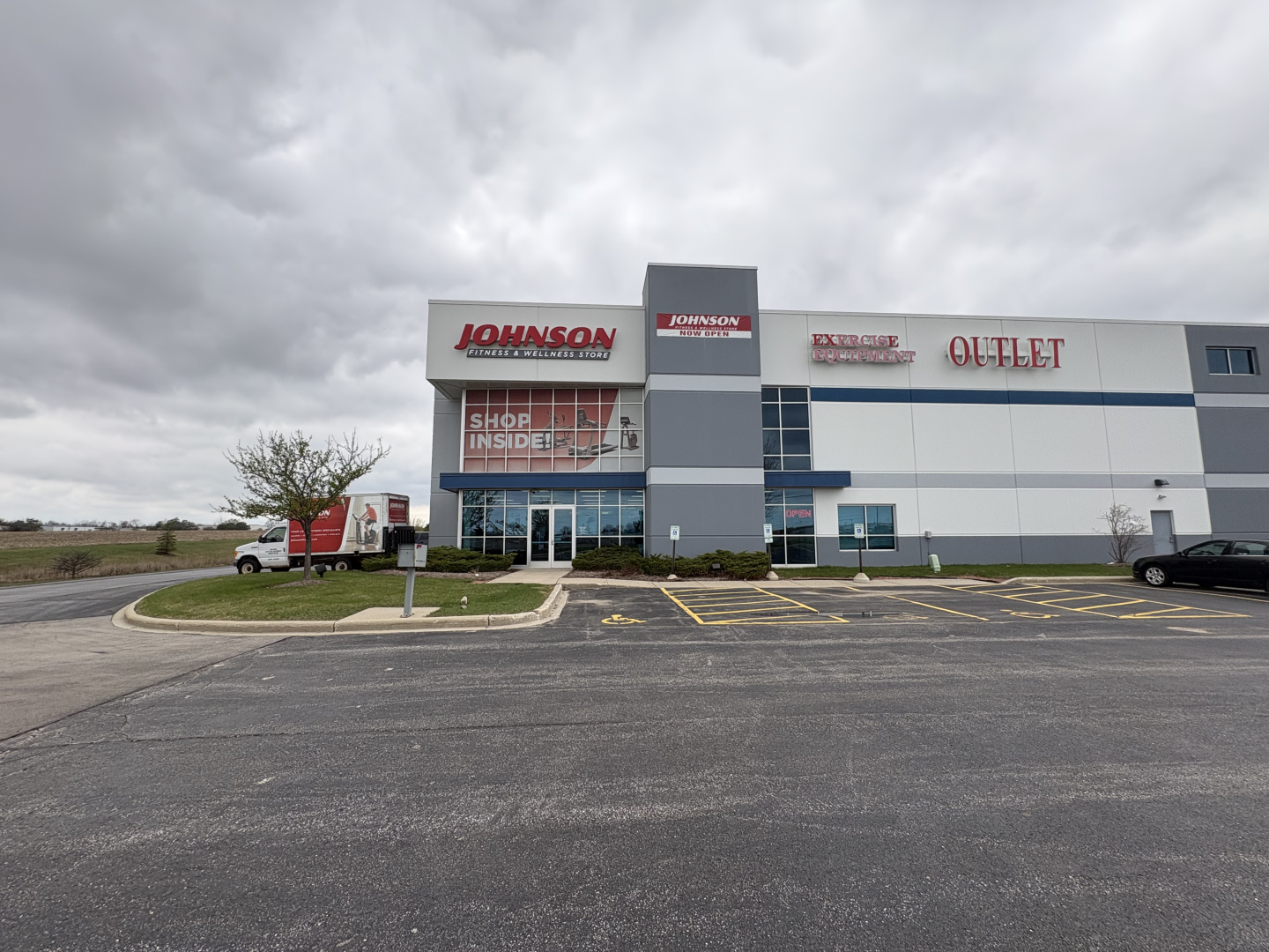 Racine Outlet, WI