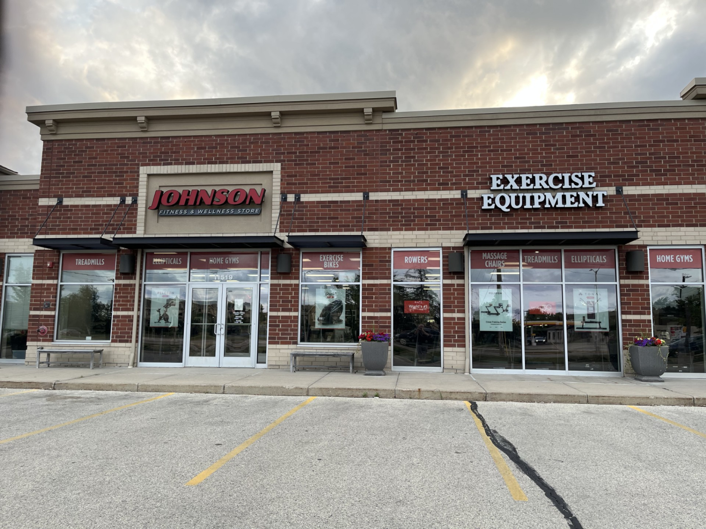 Mequon, WI