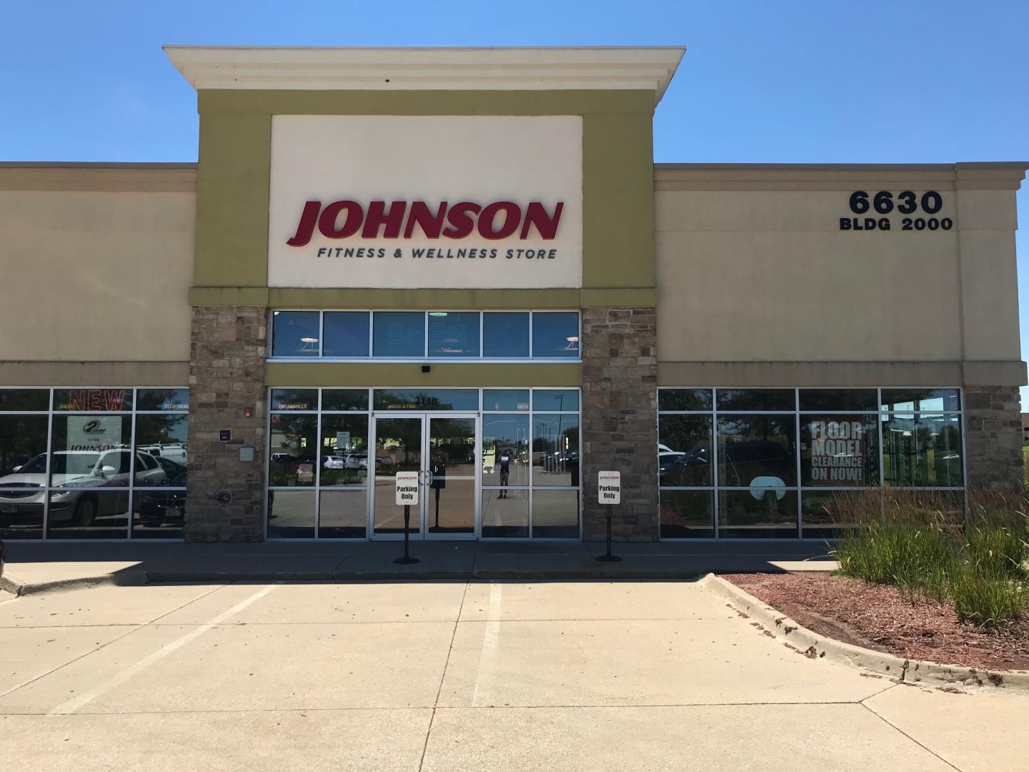 West Des Moines, IA Fitness Equipment & Massage Chair Showroom