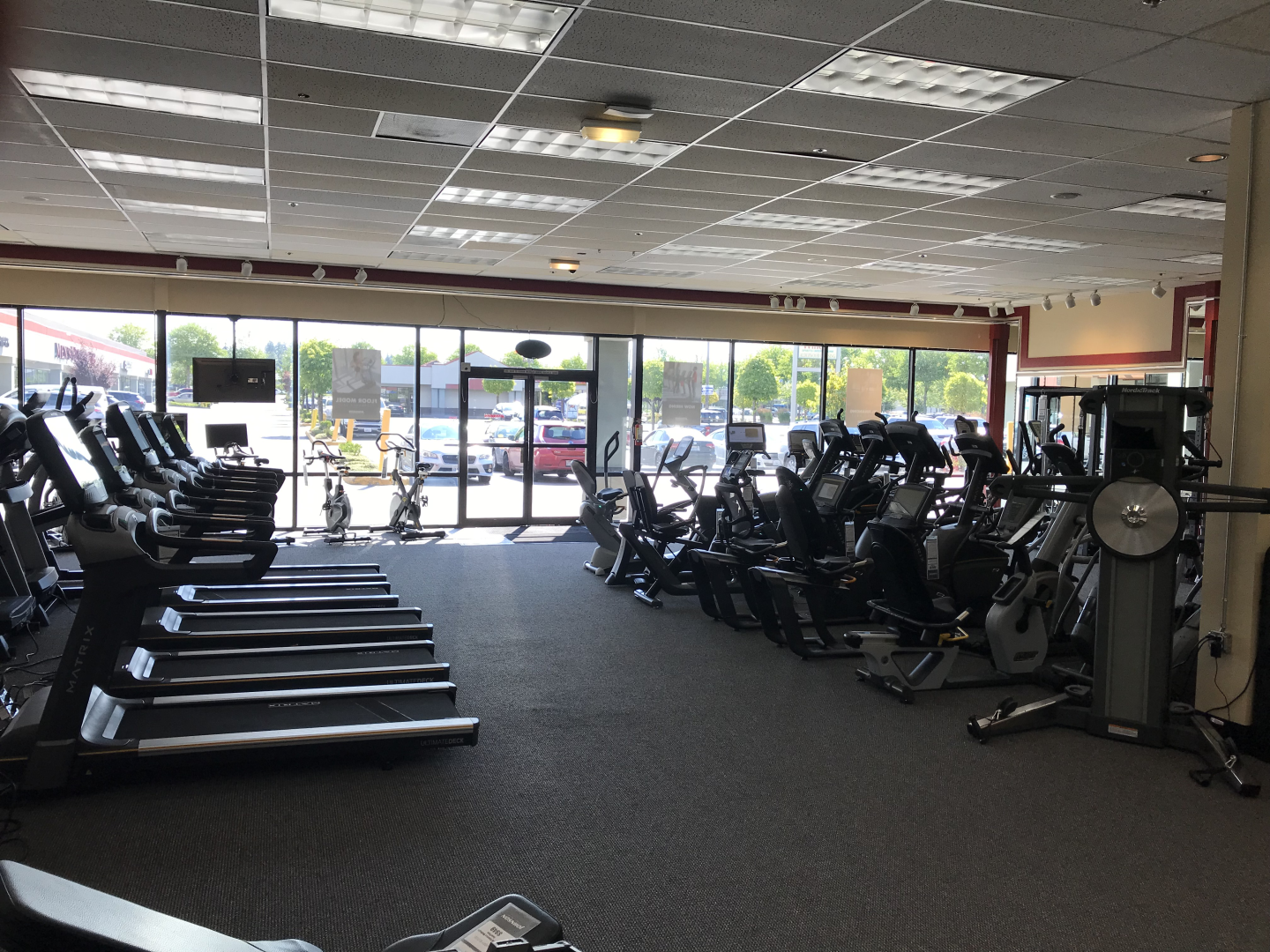 Lynnwood, WA Showroom