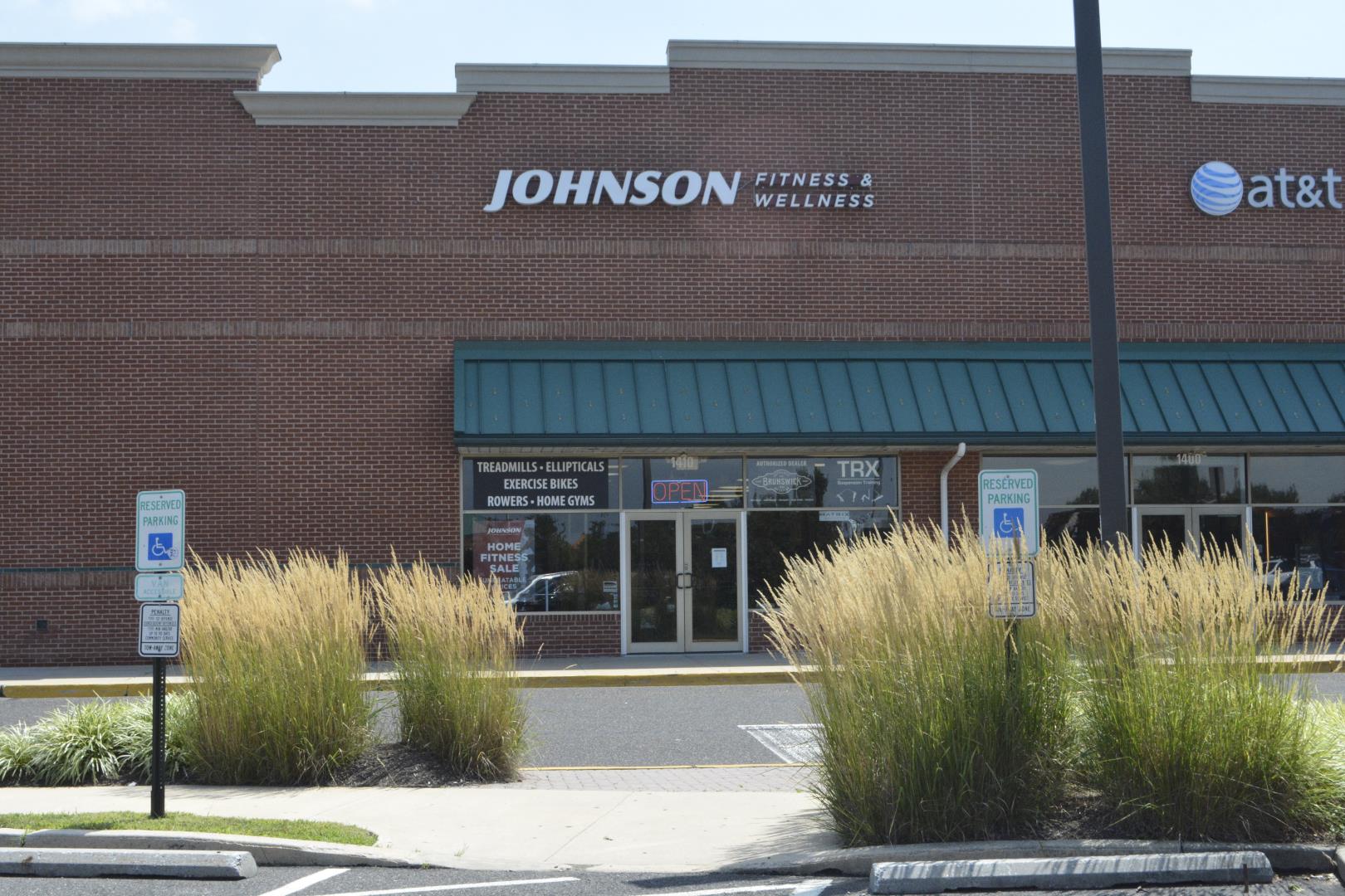 Mount Laurel, NJ Fitness Equipment & Massage Chair Showroom Johnson