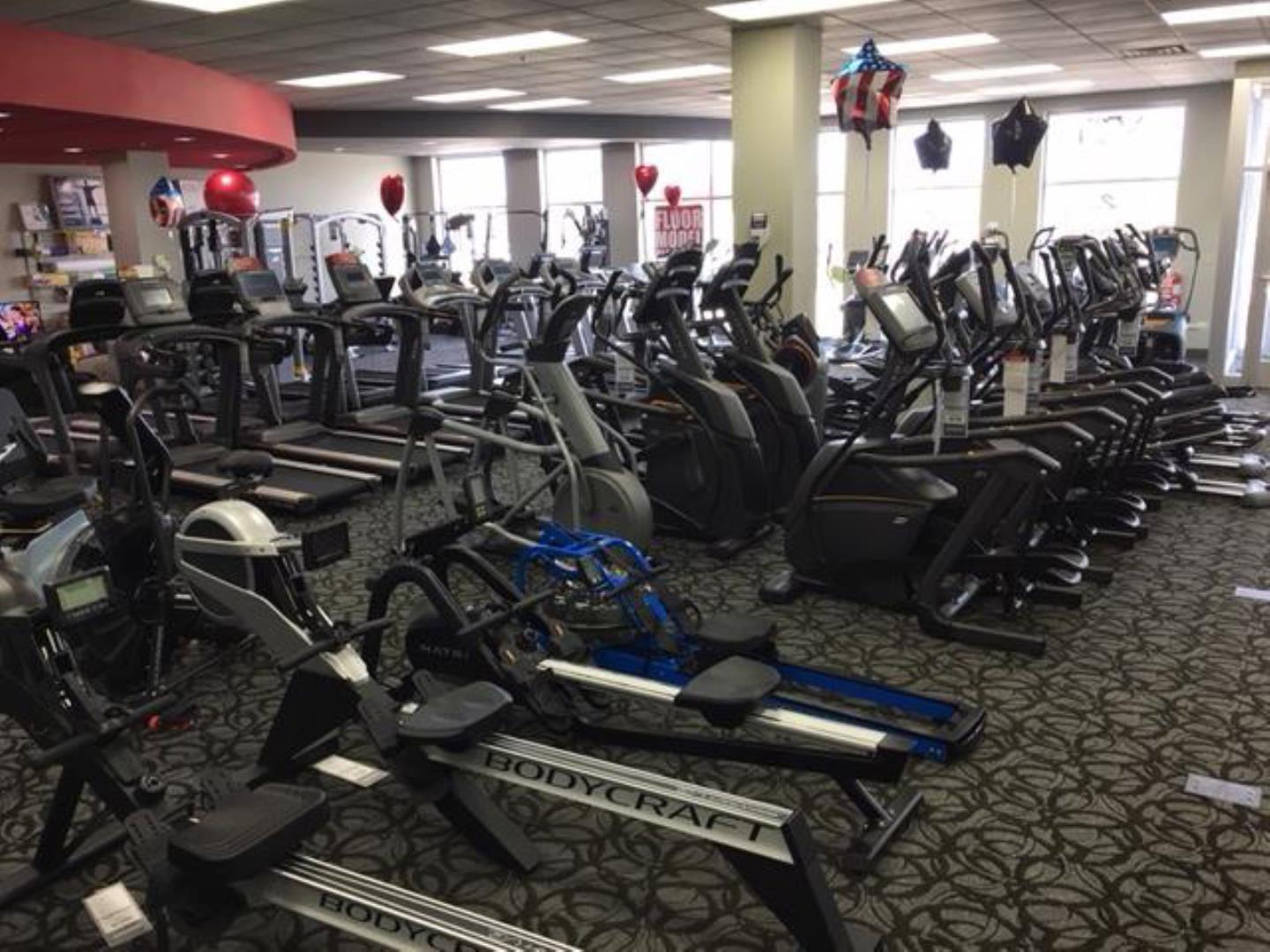Mequon, WI Fitness Equipment & Massage Chair Showroom Johnson Fitness