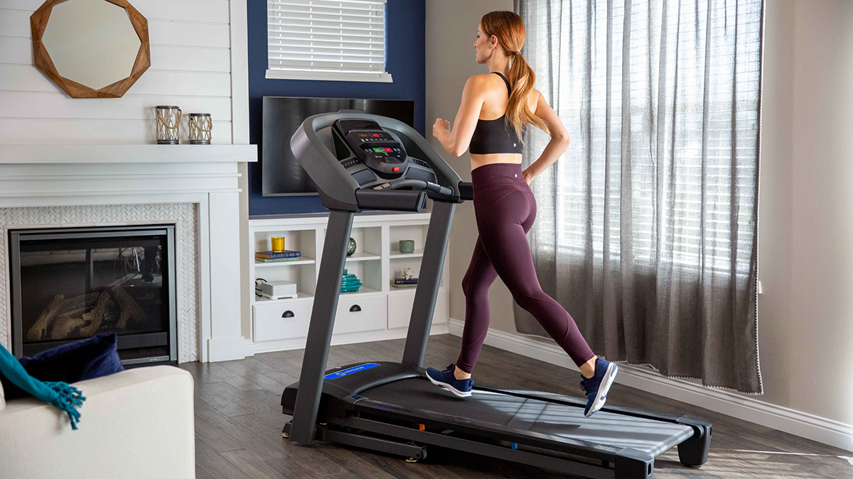 Horizon T101 Treadmill – Johnson Fitness and Wellness